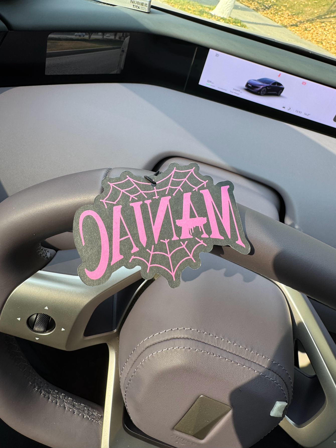 Home Fragrance Use - Kpop Style Graffiti Car Air Freshener