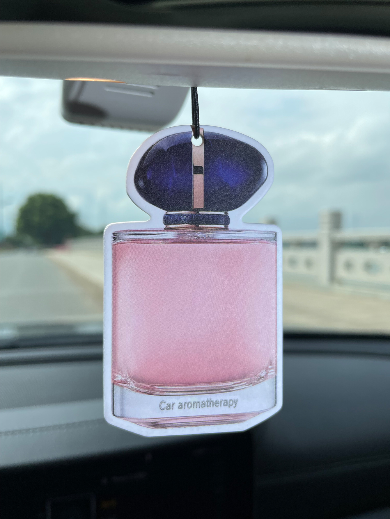 Home Fragrance Use - Bottle/Freesia Fresh Scent Five-Star Neutral Car