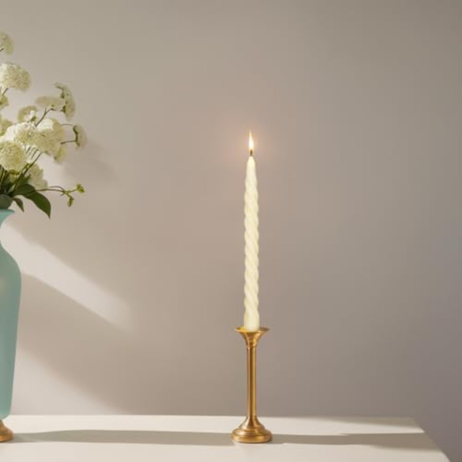Beeswax Taper Candles Set of 4 - огляд і ціна Beeswax Taper Candle